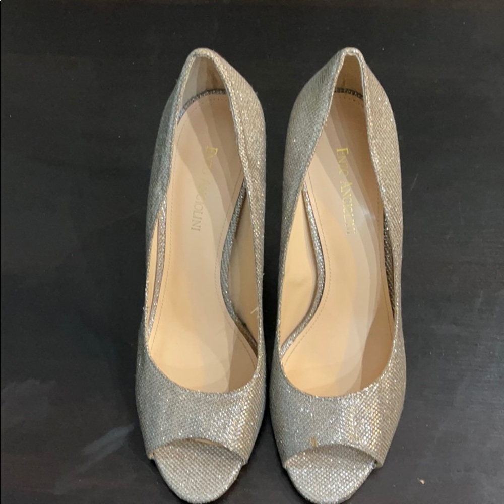 Enzo Angiolini Silver Chain Pumps
